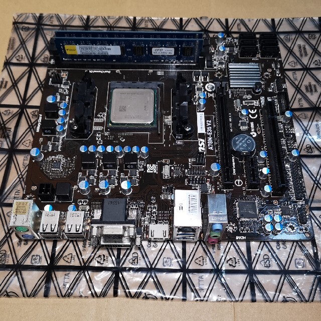 MSI A78M-E35V2 FM2+＆CPU＆メモリ