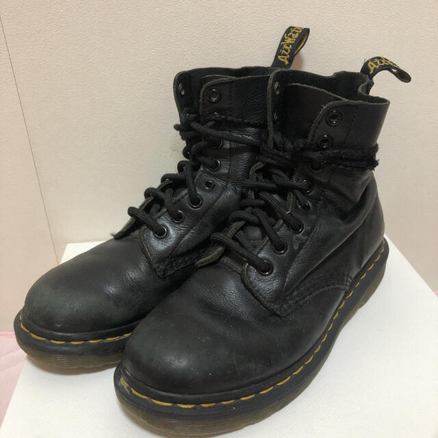 Dr.Martens PASCAL8ホールブーツ