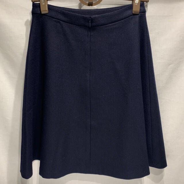 Noble(ノーブル)の売り切り 美品 Noble ノーブル スカート ネイビー 紺 38 M ウール レディースのスカート(ひざ丈スカート)の商品写真