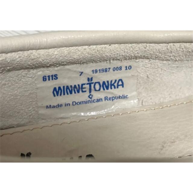 Minnetonka(ミネトンカ)のミネトンカ MINNETONKA モカシン レザー ホワイト 7 24 靴 レディースの靴/シューズ(スリッポン/モカシン)の商品写真