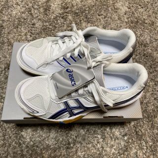 アシックス(asics)の新品　卓球シューズ　アシックス  アタックブレードライト　3(卓球)