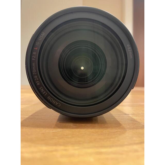 Canon(キヤノン)のキヤノン　RF24-70mm F2.8L IS USM スマホ/家電/カメラのカメラ(レンズ(ズーム))の商品写真