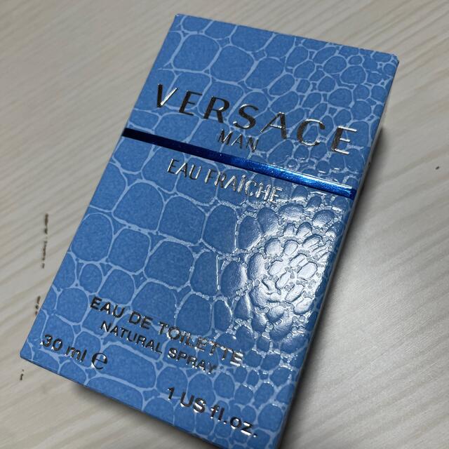 VERSACE(ヴェルサーチ)の【新品未使用】VERSACE EAUFRAICHE コスメ/美容の香水(香水(男性用))の商品写真