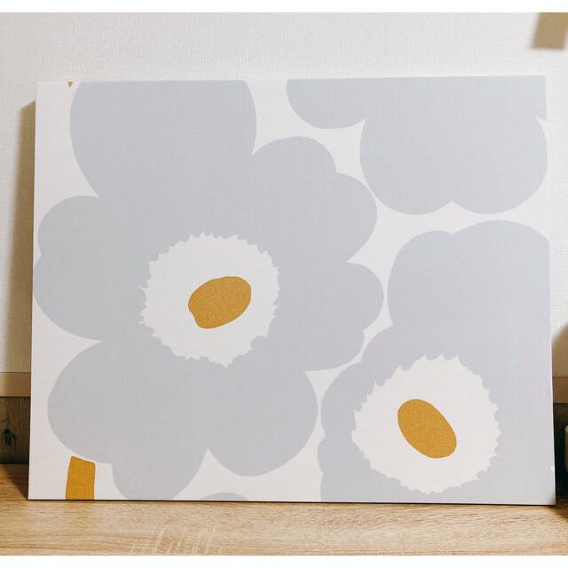 marimekko(マリメッコ)のマリメッコ marimekko  ウニッコ アイシーグレー ファブリックパネル ハンドメイドのインテリア/家具(インテリア雑貨)の商品写真