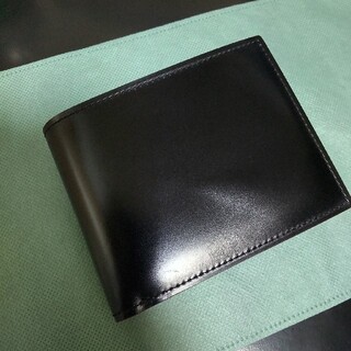 ガンゾ(GANZO)のGANZO CORDOVAN コードバン 小銭入れ付き二つ折り財布(折り財布)