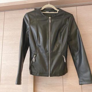 ザラ(ZARA)のZARA ノーカラー　ライダースジャケット(ライダースジャケット)