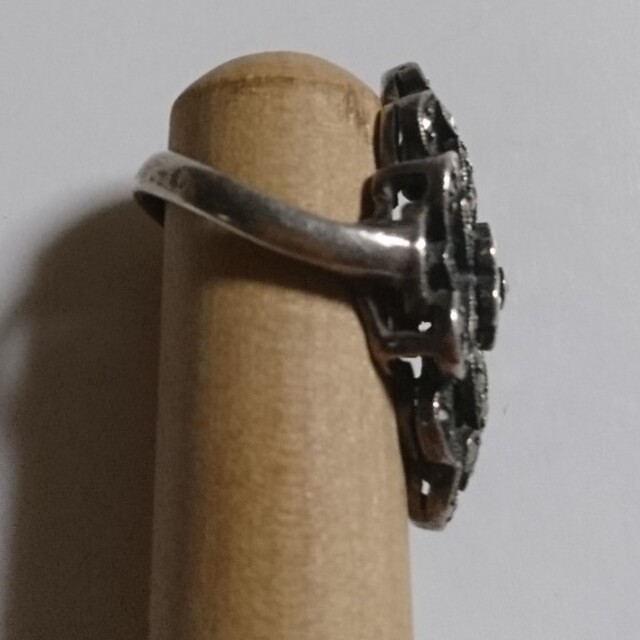 925 銀製 シルバー リング 指輪 アクセサリー マーカサイト きらきら 宝石 レディースのアクセサリー(リング(指輪))の商品写真