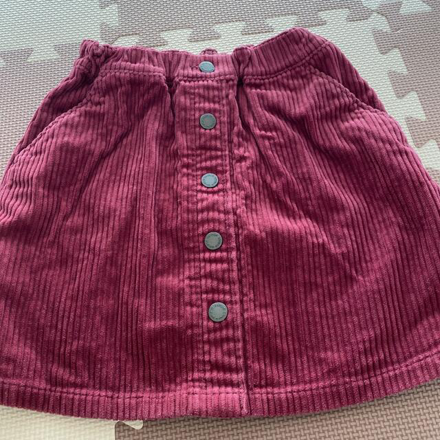 UNIQLO(ユニクロ)のコーデュロイスカート　ユニクロ キッズ/ベビー/マタニティのキッズ服女の子用(90cm~)(スカート)の商品写真