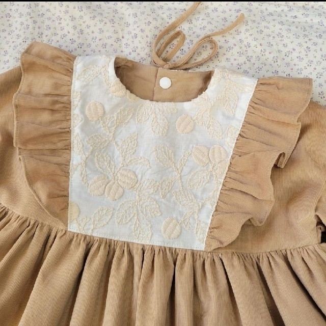 フリルワンピース⭐90size キッズ/ベビー/マタニティのキッズ服女の子用(90cm~)(ワンピース)の商品写真