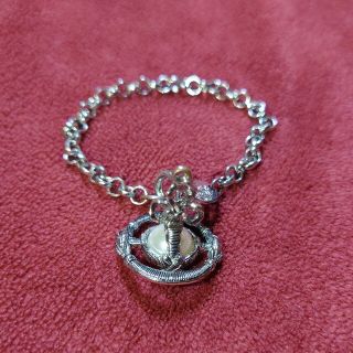 Vivienne Westwood(チャーム)のフリマアイテム一覧 Vivienne Westwood(チャーム)のフリマアイテム一覧