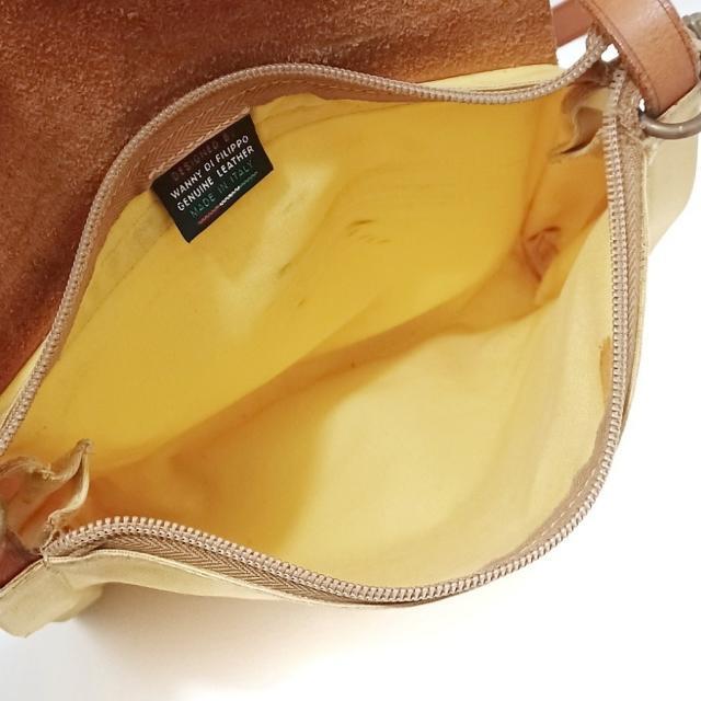 IL BISONTE(イルビゾンテ)のイルビゾンテ ショルダーバッグ - レディースのバッグ(ショルダーバッグ)の商品写真