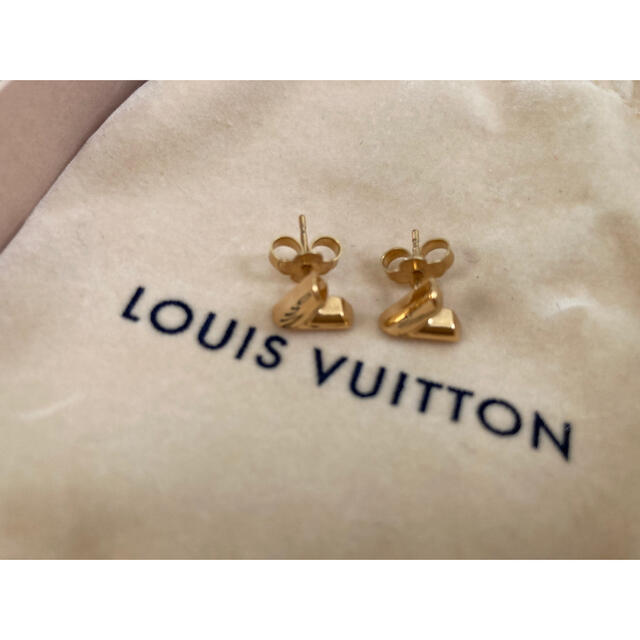 ルイヴィトン (LOUIS VUITTON) エッセンシャルv ピアス