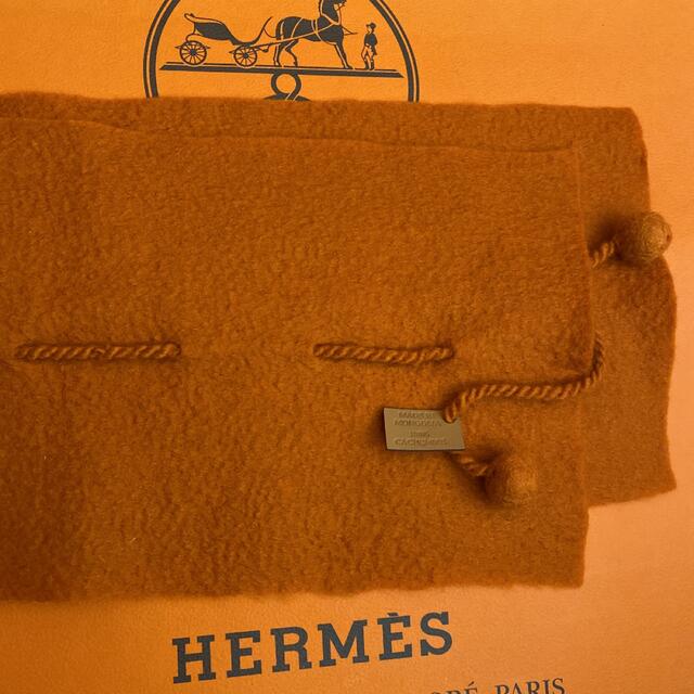 Hermes(エルメス)のエルメスカシミヤキッズマフラー、天使、ティッシュケース レディースのファッション小物(マフラー/ショール)の商品写真