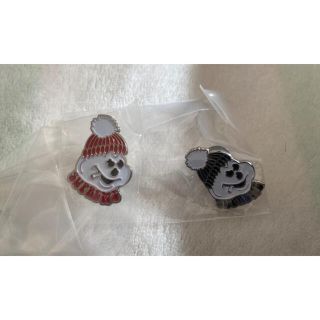 supreme Snowman Pin スノーマン ピン シュプリーム 2個