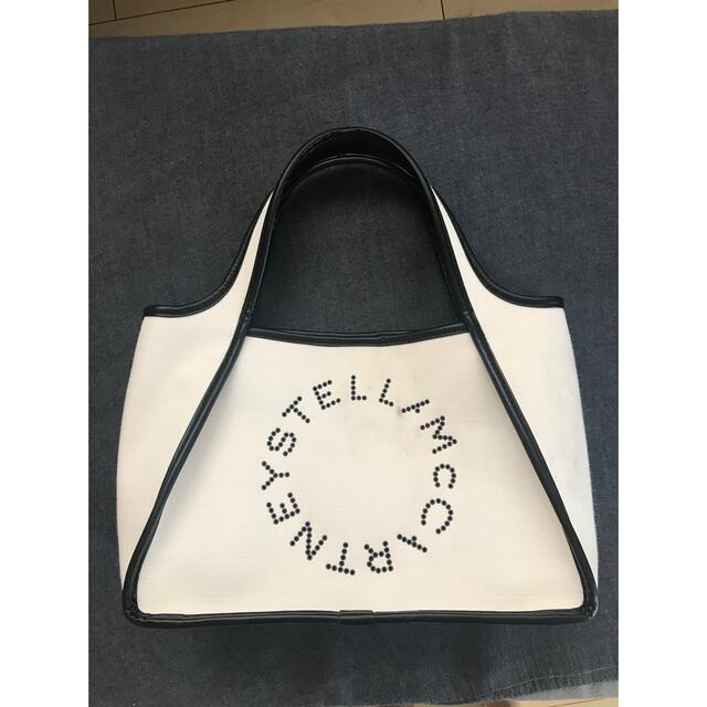 Stella McCartney(ステラマッカートニー)のステラマッカートニー　ロゴトートバッグ本日売り切り！ レディースのバッグ(トートバッグ)の商品写真