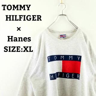 トミーヒルフィガー(TOMMY HILFIGER)のトミーヒルフィガー スウェット トレーナー XL グレー ゆるだぼ 大判プリント(スウェット)
