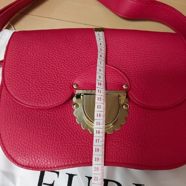 FURLA　DUCALE ショルダーバッグ　赤