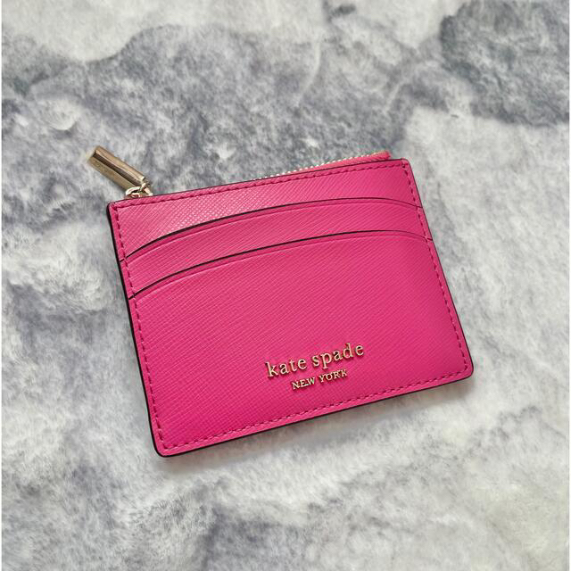 極美品 KateSpade ランヤード スペンサー カードケース パスケース 赤