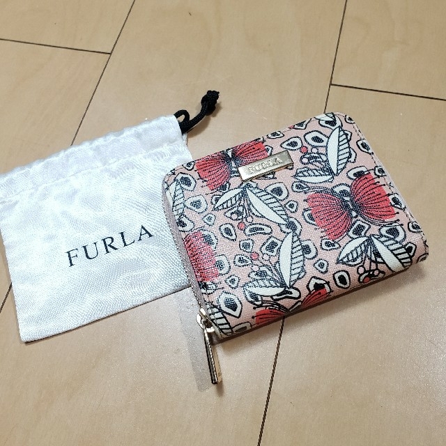 FURLA フルラ 財布 ほぼ 新品 美品 値下げ