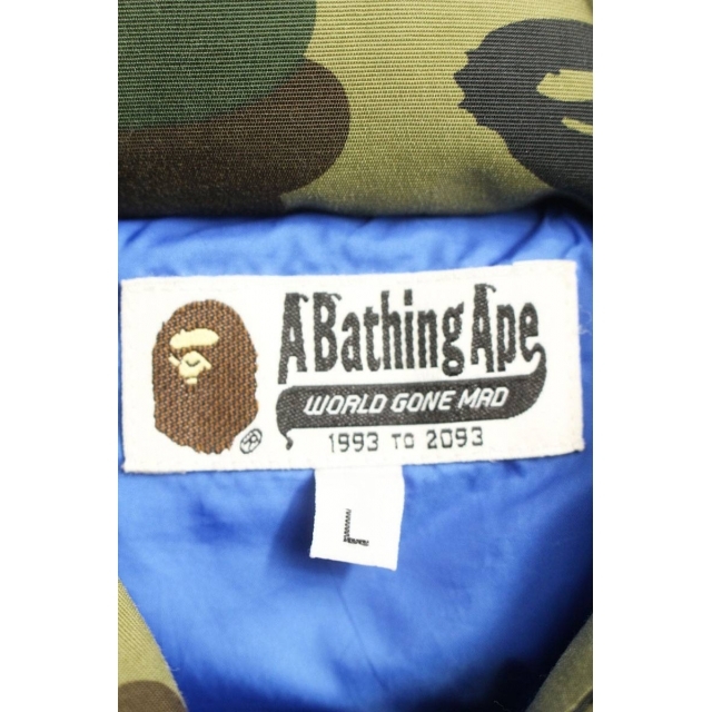 A BATHING APE(アベイシングエイプ)のアベイシングエイプ カモフラ柄 ジップアップダウンジャケット L メンズのジャケット/アウター(ダウンジャケット)の商品写真
