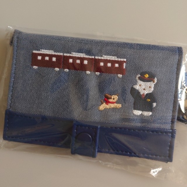 familiar - 新品☆familiar×阪急電車 パスケースの通販 by KCA