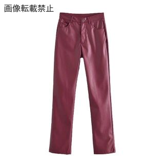 ザラ(ZARA)の🎄12月新作🎅7110◆red レッド フェイクレザー PU ロングパンツ(カジュアルパンツ)