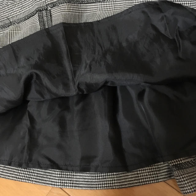 EMSEXCITE(エムズエキサイト)のグレンチェック フレアスカート レディースのスカート(ひざ丈スカート)の商品写真