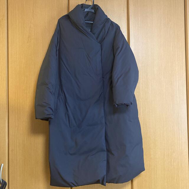 mizuiro ind ドレープダウンコート　ブラック レディースのジャケット/アウター(ロングコート)の商品写真