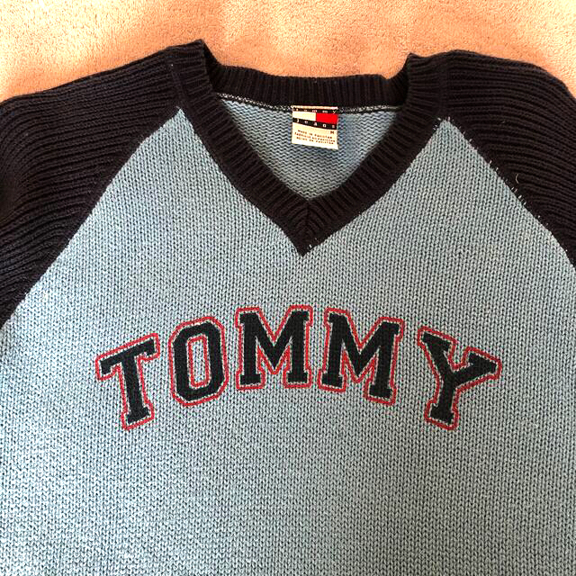 TOMMY HILFIGER(トミーヒルフィガー)のtommy jeans トミージーンズ　ニット レディースのトップス(ニット/セーター)の商品写真