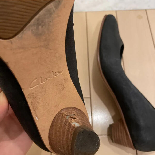 Clarks(クラークス)のClarks クラークス パンプス ネイビー レディースの靴/シューズ(ハイヒール/パンプス)の商品写真