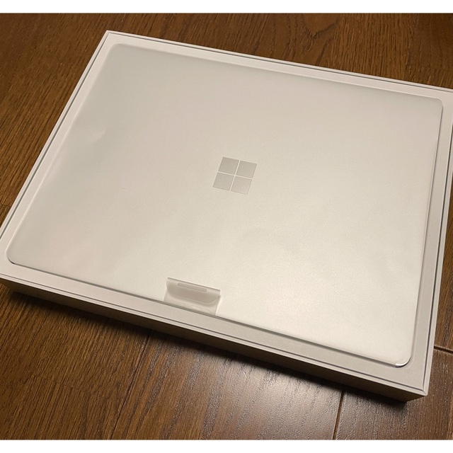 Surface Laptop Go　Core-i5/4GB/64GB 6