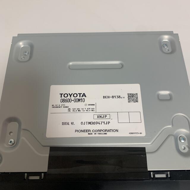 トヨタ(トヨタ)のトヨタ純正 DEH-8138zt 08600-00M10 CD/USB/AUX 自動車/バイクの自動車(カーオーディオ)の商品写真