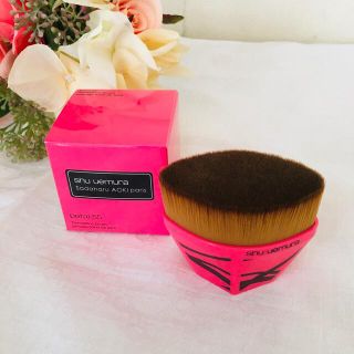 シュウウエムラ(shu uemura)の新品未使用♡シュウウエムラ　ペタル55ファンデーションブラシ(ブラシ・チップ)