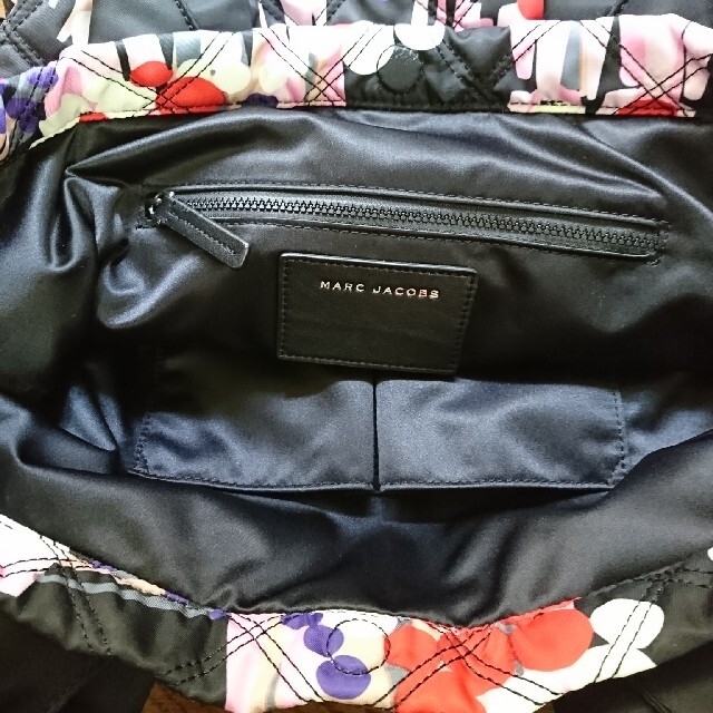 MARC BY MARC JACOBS(マークバイマークジェイコブス)のマークバイマークジェイコブス ショルダーバッグ レディースのバッグ(ショルダーバッグ)の商品写真