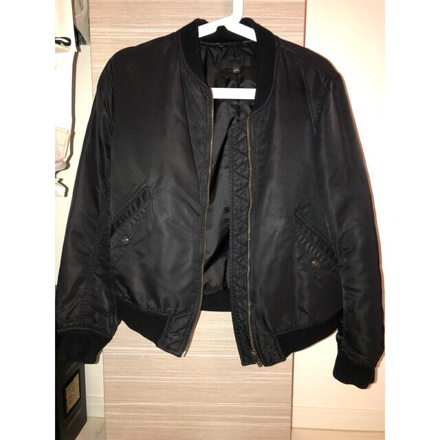 UNIQLO(ユニクロ)のUNIQLO Black jacket レディースのジャケット/アウター(ナイロンジャケット)の商品写真