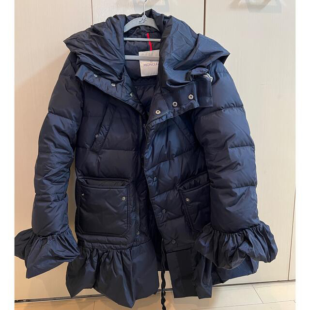 %正規品   MONCLER 美品SERRE ネイビー ナイロン ペプラム