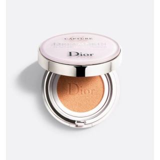 ディオール(Dior)ののど様専用【リフィル】Dior カプチュールドリームスキンモイストクッション(化粧下地)