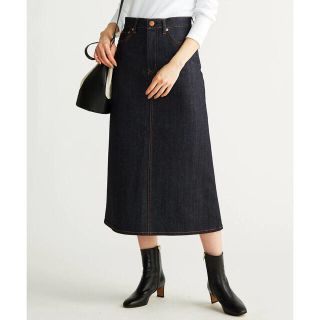 ニジュウサンク(23区)の【洗える】23区DENIM スカート　サイズ36 ネイビー(ひざ丈スカート)