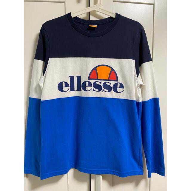 ellesse(エレッセ)のellesse ロンT  2200 →1200 レディースのトップス(Tシャツ(長袖/七分))の商品写真