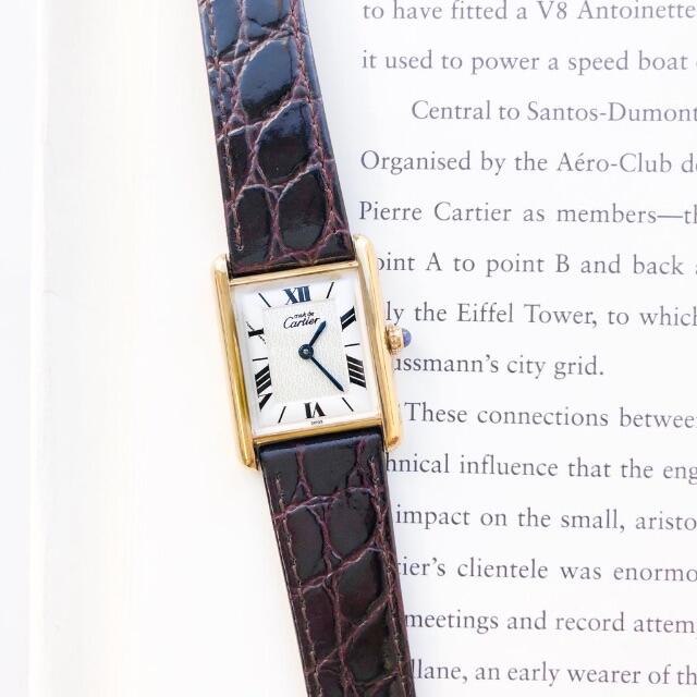 Cartier レザー レディース 腕時計の通販 by リミライズ コレクション｜カルティエならラクマ - カルティエ タンク ローマン 大得価国産