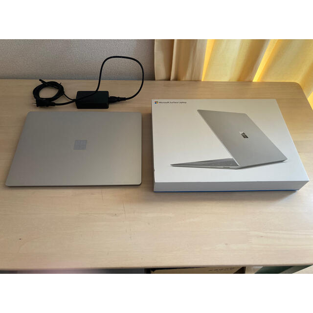 Microsoft(マイクロソフト)のMicrosoft Surface Laptop DAG-00106 スマホ/家電/カメラのPC/タブレット(ノートPC)の商品写真