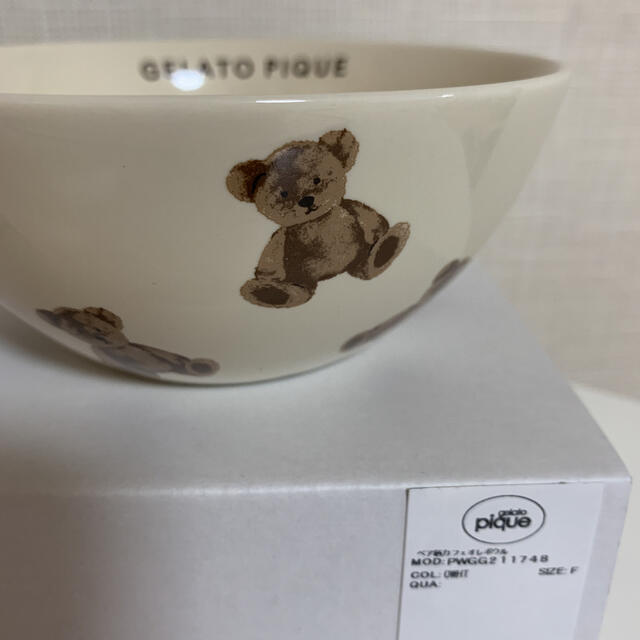 gelato pique(ジェラートピケ)のgelatopiqué ベア柄ボウル　新品 インテリア/住まい/日用品のキッチン/食器(食器)の商品写真