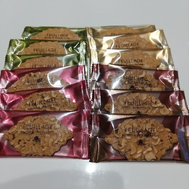 モロゾフ(モロゾフ)のモロゾフファヤージュ 12個入り 食品/飲料/酒の食品(菓子/デザート)の商品写真