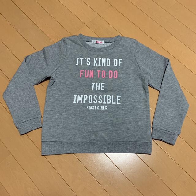 INGNI First(イングファースト)のイングファースト ロゴ トレーナー 140 キッズ/ベビー/マタニティのキッズ服女の子用(90cm~)(Tシャツ/カットソー)の商品写真