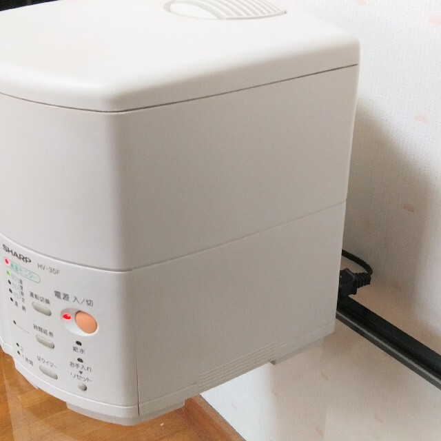 SHARP - SHARP シャープ加湿器 HV-35Fの通販 by 71 shop SHARP - SHARP シャープ加湿器 HV-35Fの通販 by 71 shop