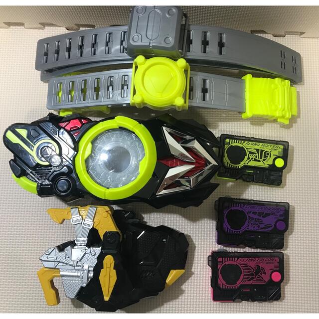 仮面ライダーゼロワン DX飛電ゼロワンドライバー、滅亡迅雷フォースライザー