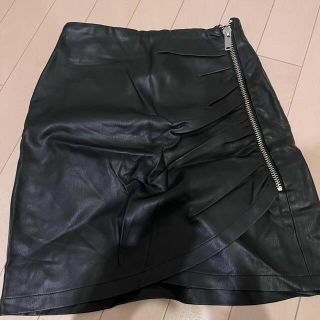 ザラ(ZARA)のZARA レザー　スカート(ミニスカート)