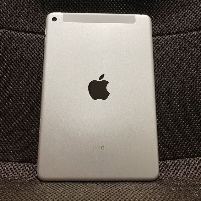 iPad mini 4 16GB silver cellular SIMフリー