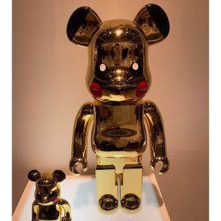 メディコムトイ(MEDICOM TOY)のBE@RBRICK ピカチュウ GOLD CHROME 1000%(その他)