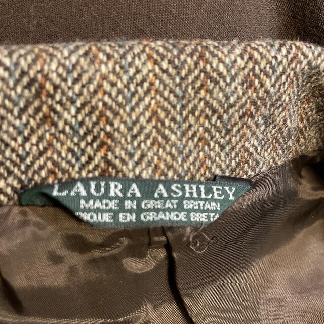 Laura Ashley ウールツイード襟付きベストジャケットとスカート